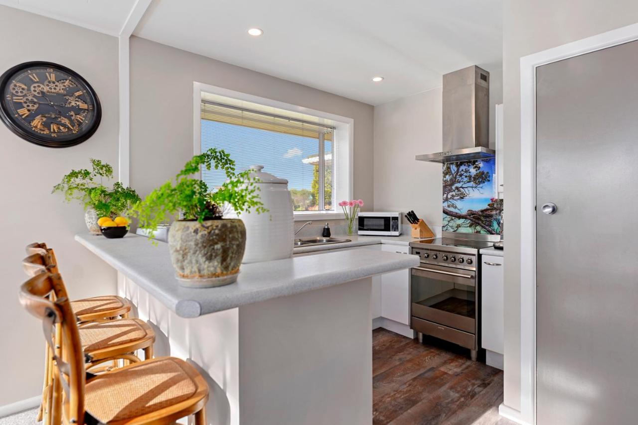 Leave Of Absence - Christchurch Holiday Home Luaran gambar